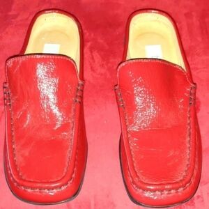 TOGO Womens 6 1/2 D Red Patent Leather Mule Loafers New